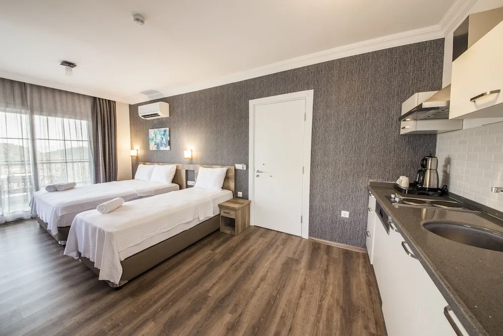 Deluxe Çatı Katı Süiti (Penthouse), Deniz Manzaralı (Deka)