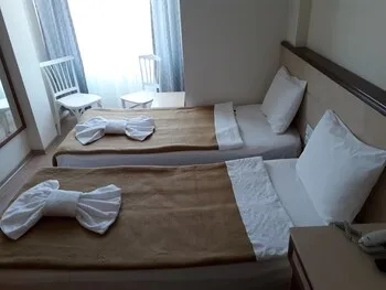 Ayhan Otel