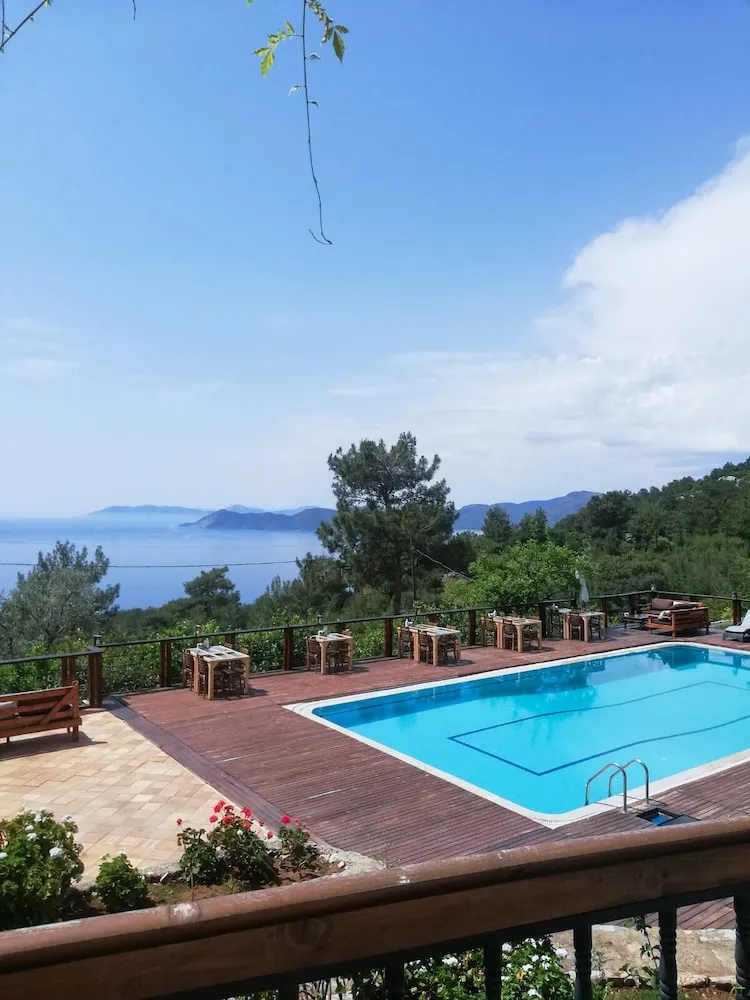 Deluxe Oda, Balkon, Deniz Manzaralı
