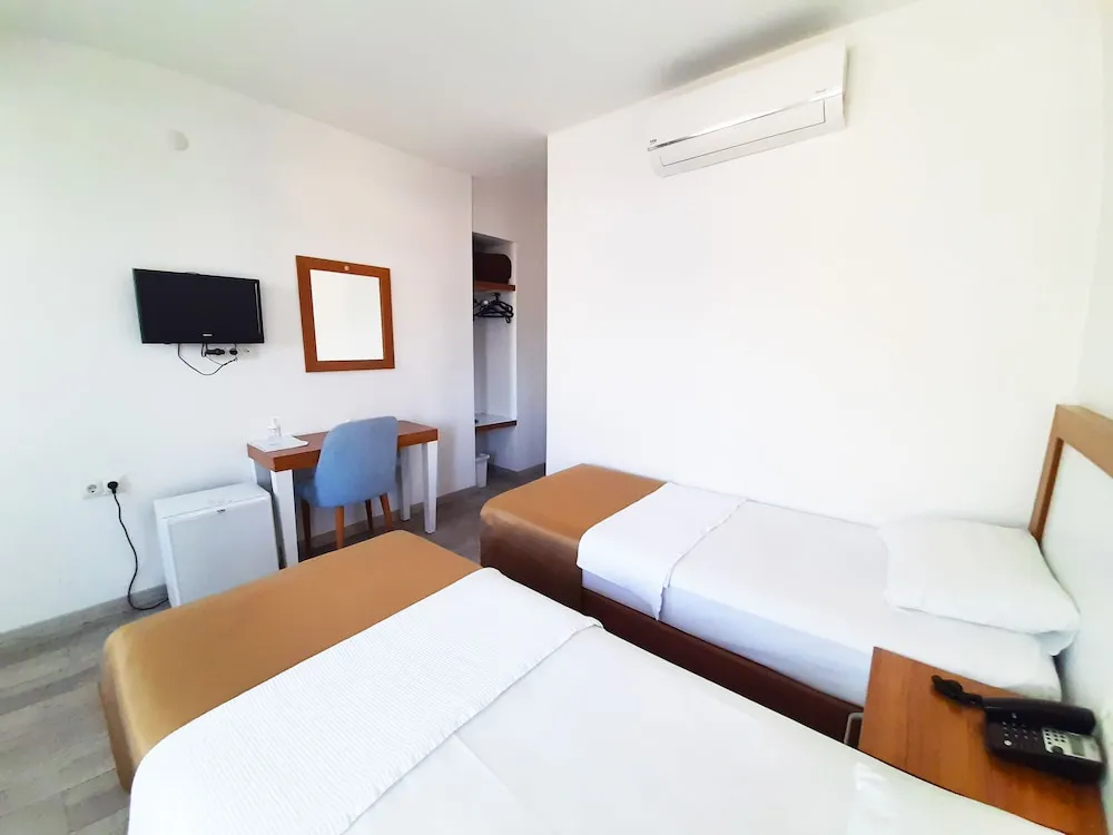 Comfort İki Ayrı Yataklı Oda