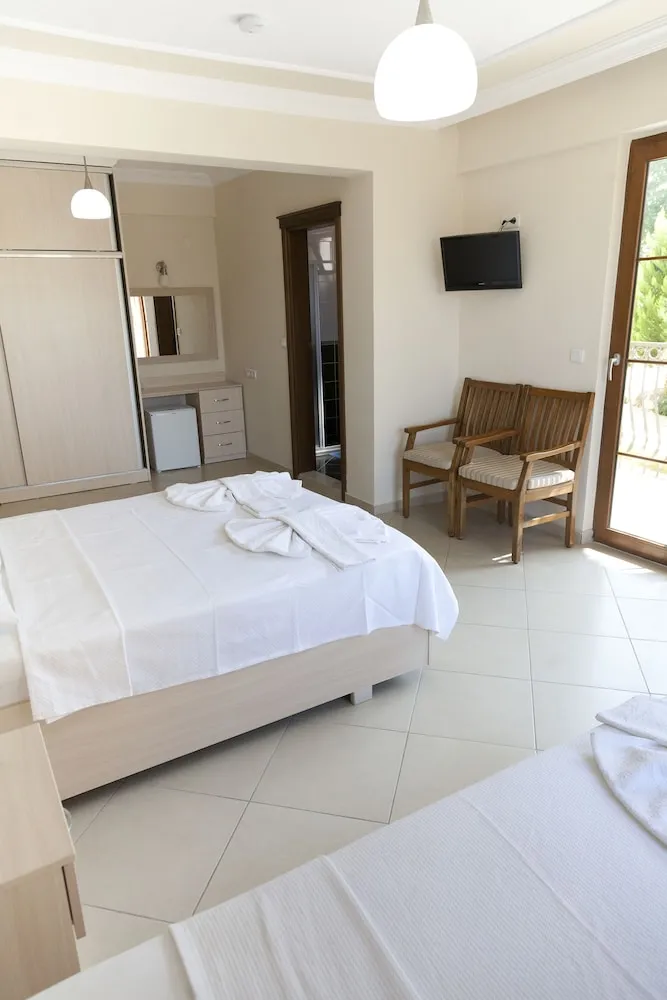 Superior Tek Büyük Yataklı Oda, 1 Çift Kişilik Yatak, Sigara İçilmez, Balkon