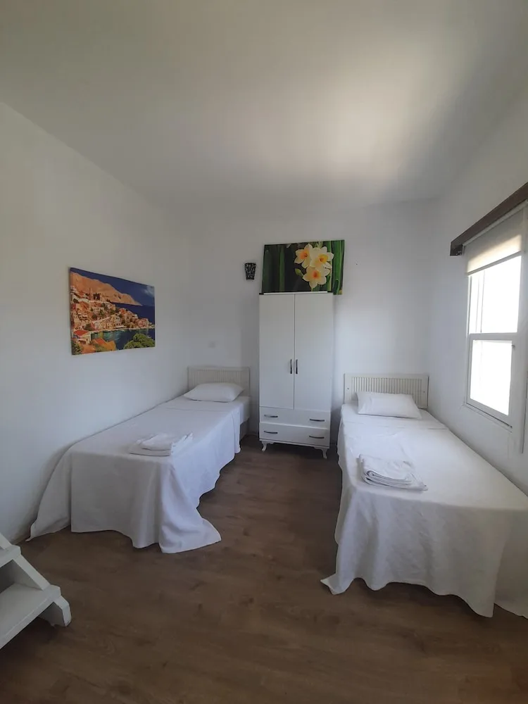 Dört Kişilik Oda, 2 Yatak Odası, Deniz Manzaralı