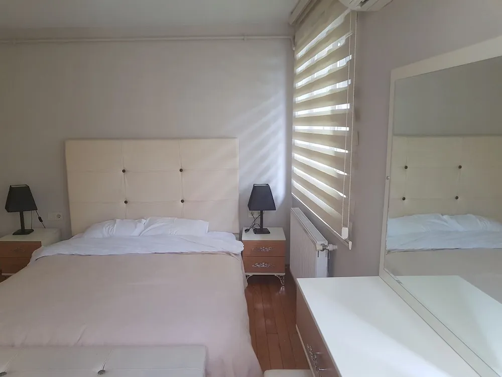 Penthouse Apart, 1 Bedroom (fourth floor)