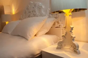 Hypnos Design Hotel