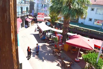 Yaşar Marin Denizer Pansiyon