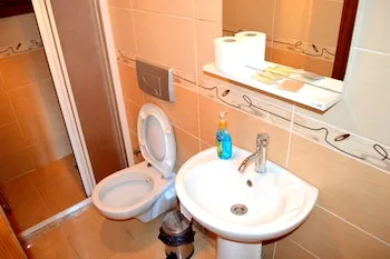 Yaşar Marin Denizer Pansiyon