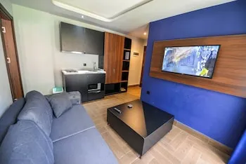 Kibar Otel