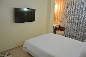 Remay Hotel