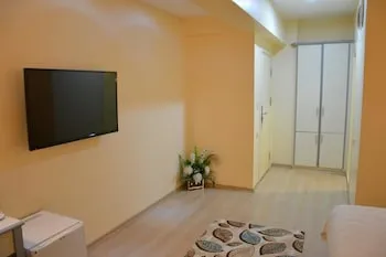 Remay Hotel