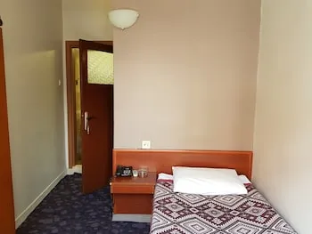 Ferah Otel