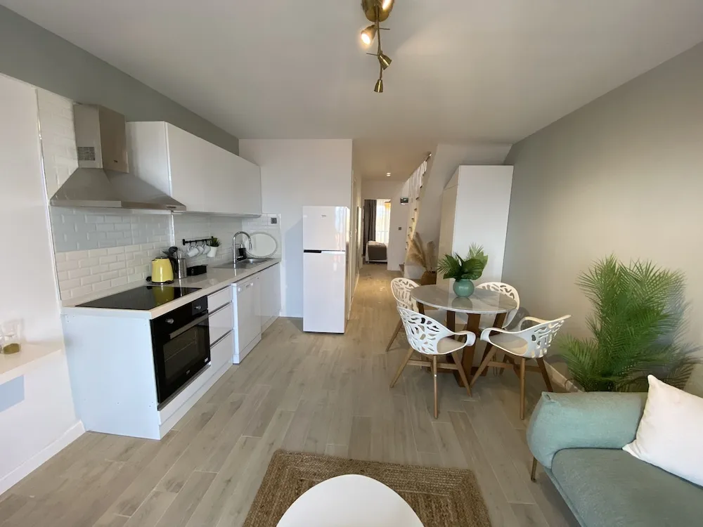 Panoramic Apart Daire, 2 Yatak Odası, Deniz Manzaralı