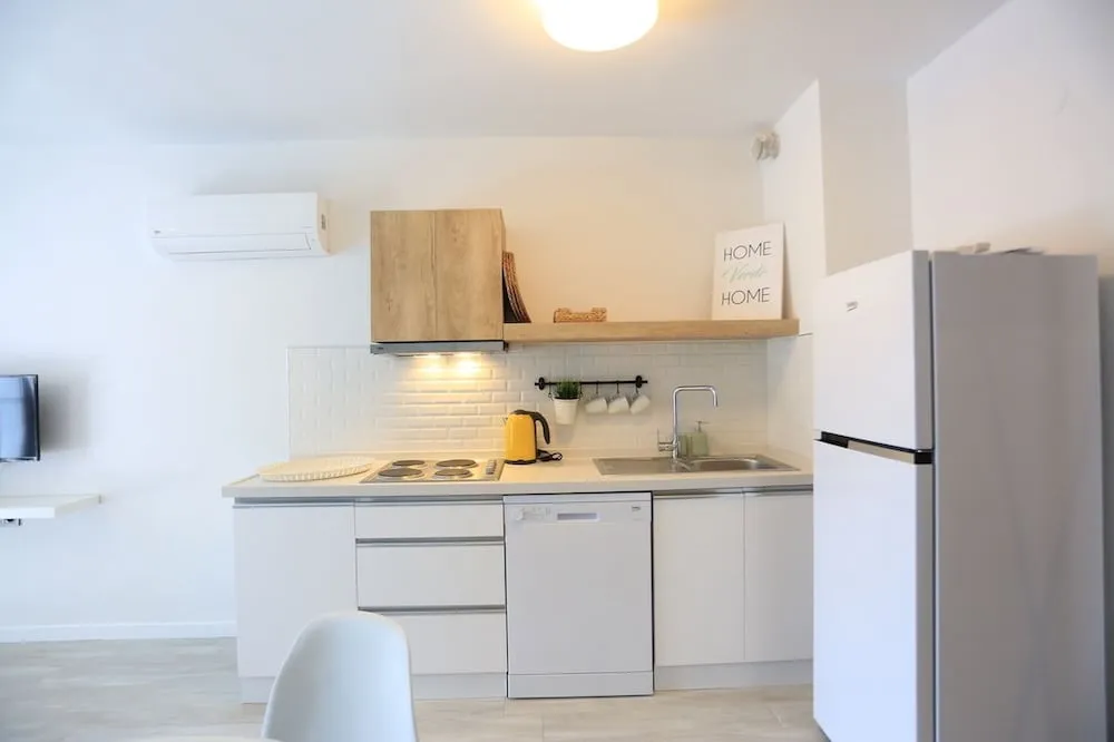 Deluxe Apart Daire, 2 Yatak Odası, Mutfak, Kısmi Deniz Manzaralı