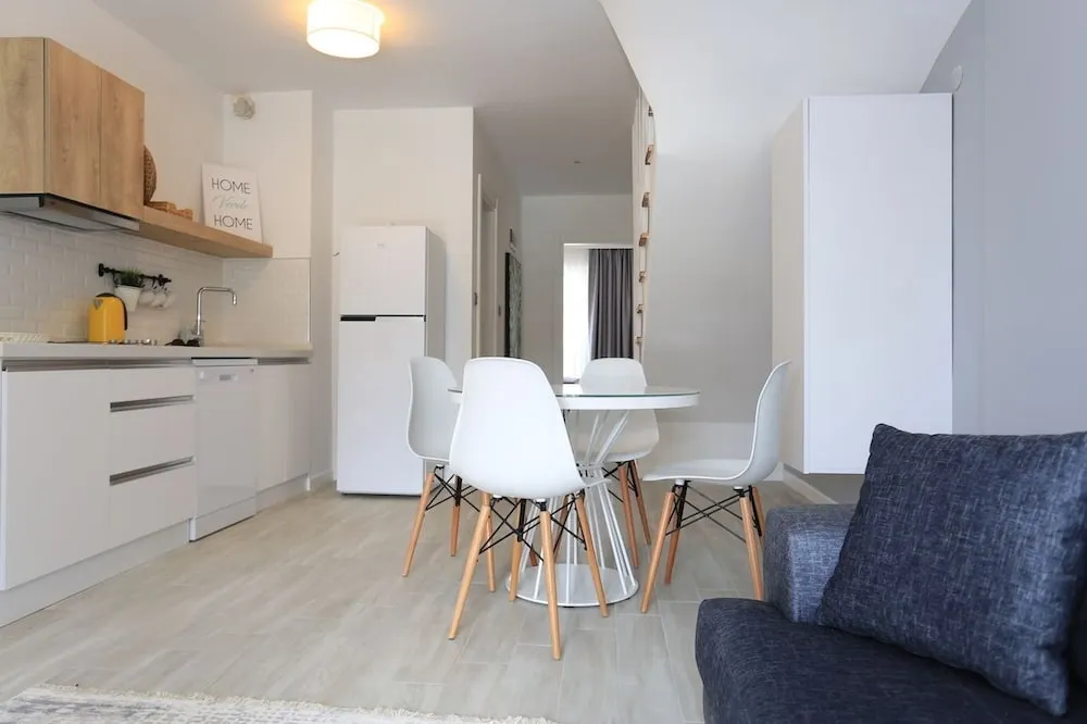 Deluxe Apart Daire, 2 Yatak Odası, Mutfak, Kısmi Deniz Manzaralı