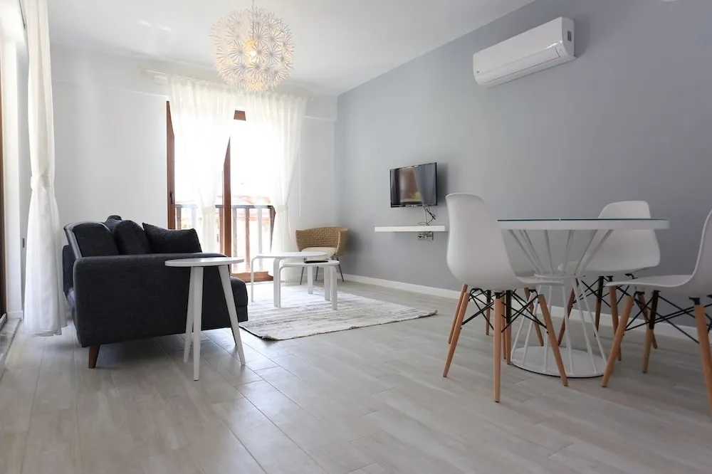 Deluxe Apart Daire, 2 Yatak Odası, Mutfak, Kısmi Deniz Manzaralı