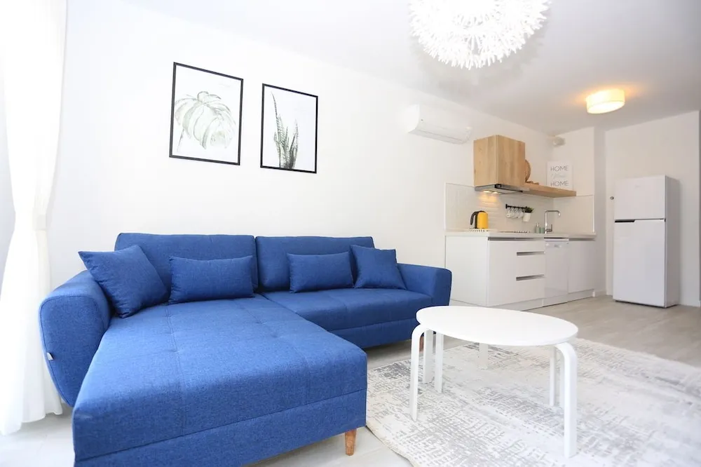 Superior Apart Daire, 3 Yatak Odası, Mutfak, Bahçe Manzaralı