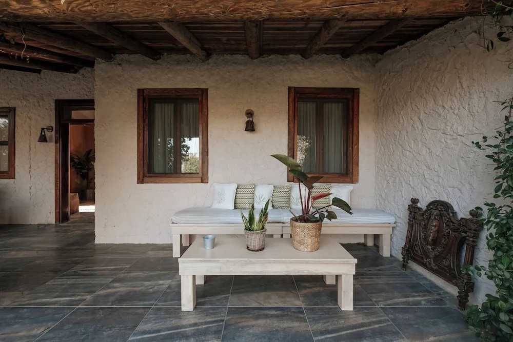 Özel Bahçeli Jakuzili Garden Suite