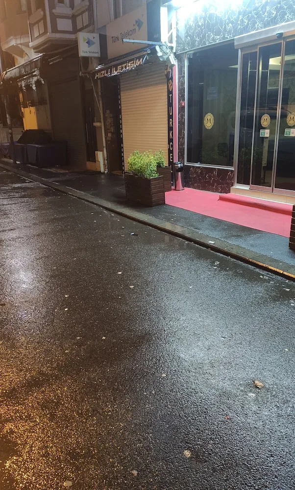 Classic Dört Kişilik Oda, Bahçe Manzaralı