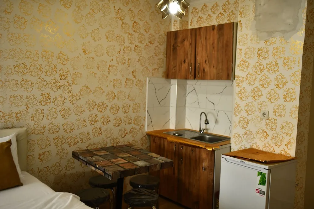 Classic Dört Kişilik Oda, Bahçe Manzaralı