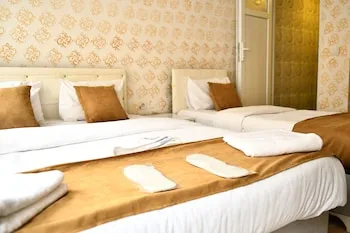 Ada Apart Hotel