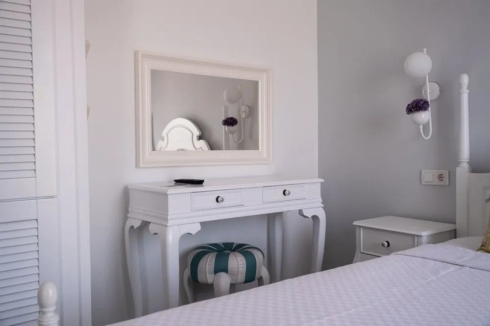 Standard Üç Kişilik Oda, Sigara İçilmez, Şehir Manzaralı