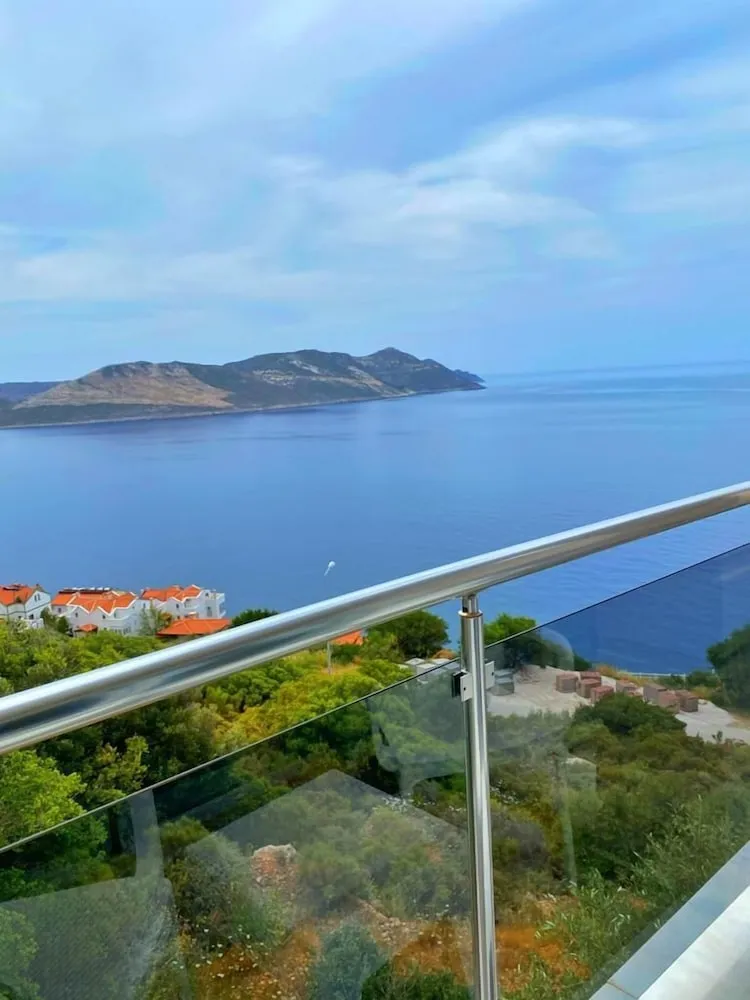 Standard Oda, Engellilere Uygun, Deniz Manzaralı