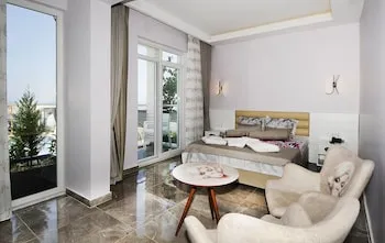Jackey Boutique Hotel