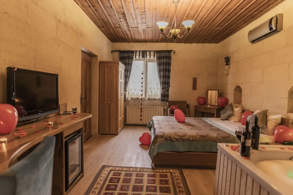 Superior Süit, Teras (Jacuzzi)