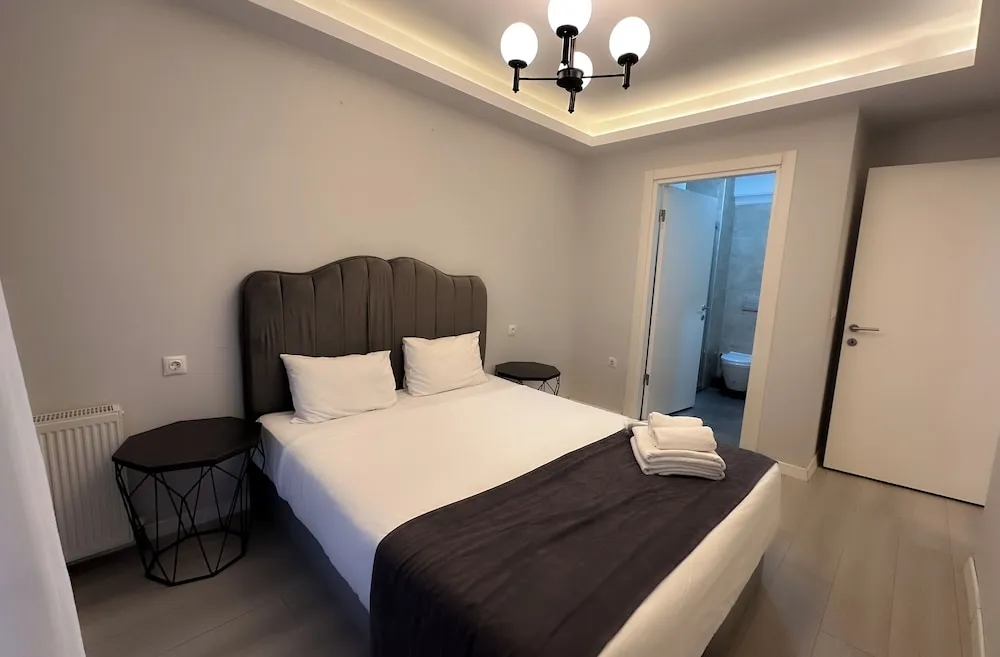 Suite with Heated Pool