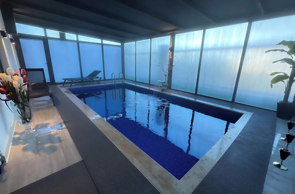Suite with Heated Pool