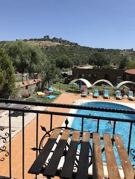 Hoha's Boutique Hotel