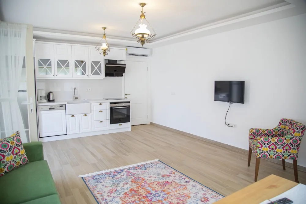 Luxury Üç Kişilik Oda