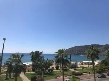 Seker Beach Apart Hotel