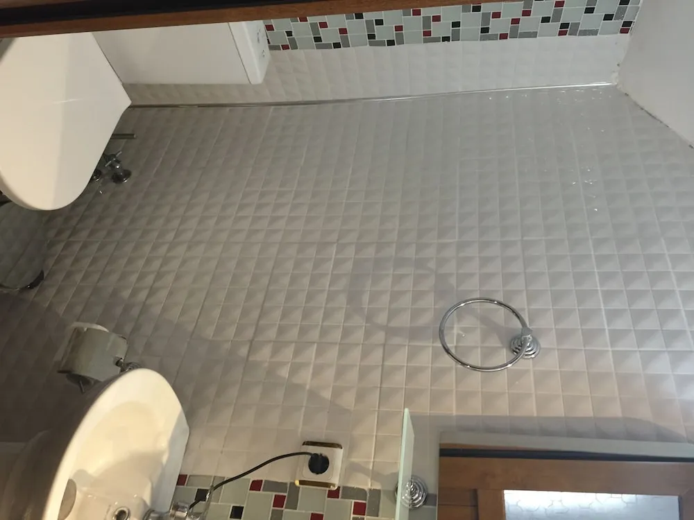 Basic Tek Büyük Yataklı Oda (Basement Floor)