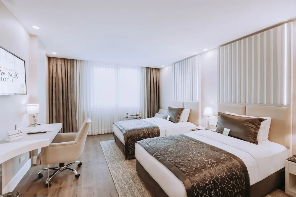 Deluxe İki Ayrı Yataklı Oda, 2 Tek Kişilik Yatak, Park Manzaralı (Park View)