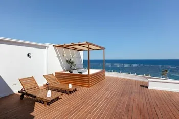 Reo Hotel & Spa
