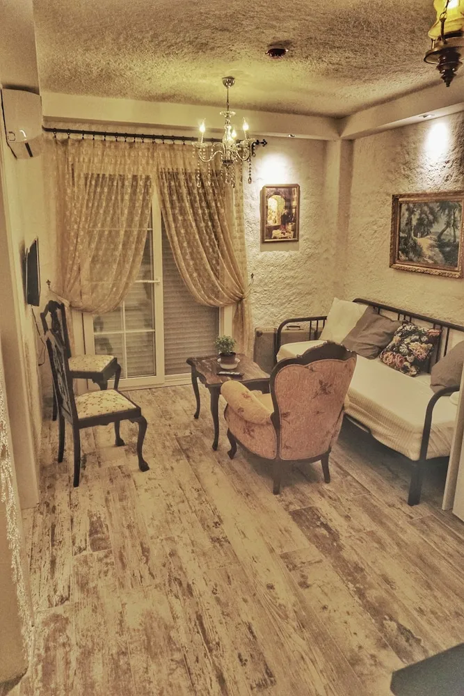 Grand Apart Daire, Şehir Manzaralı