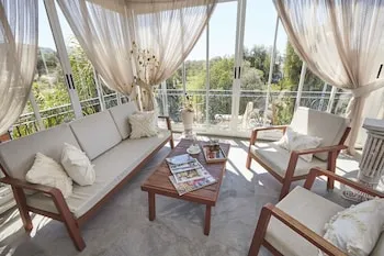 AlaBora Hotel Alaçatı