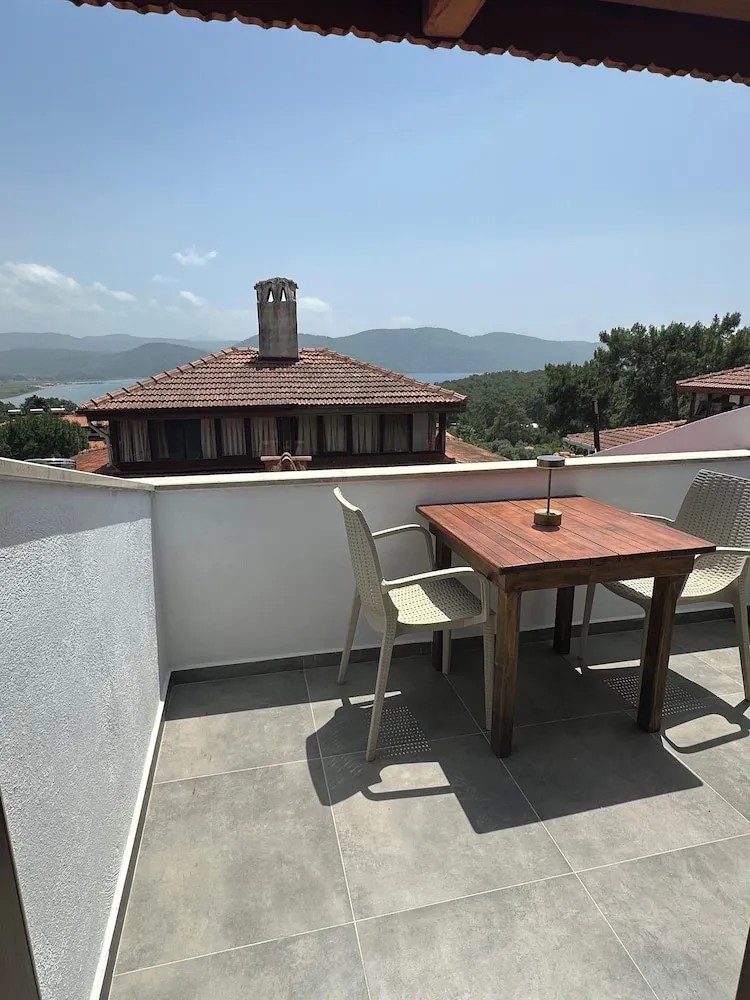 Deluxe Studio Suite, Partial Sea View, Penthouse