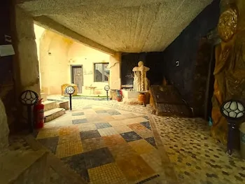 Stone Age Mansion