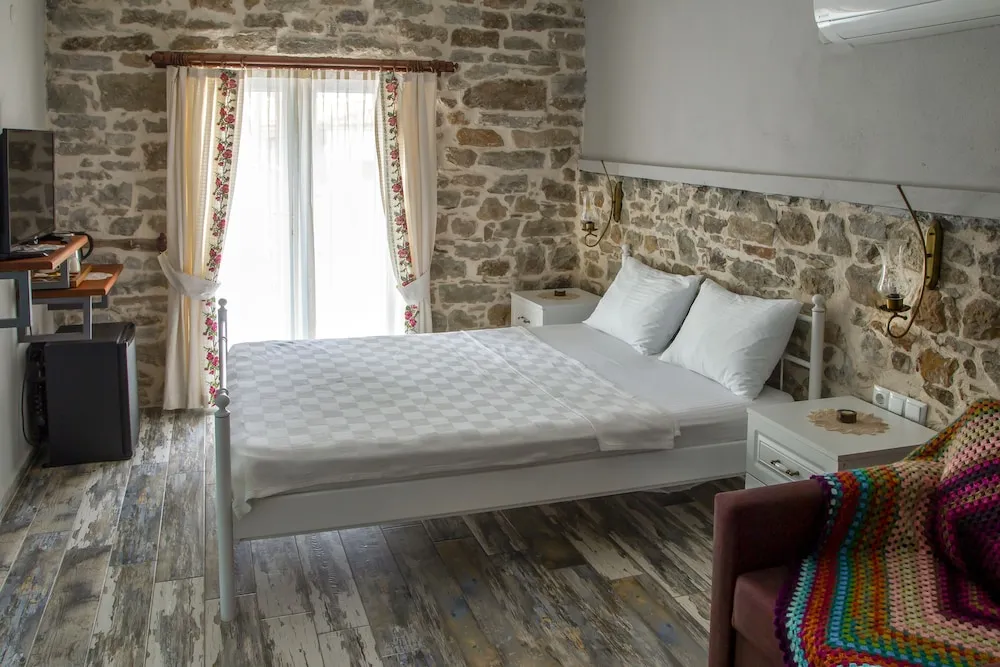 Deluxe Süit, Sıcak Su Küveti, Avlu Manzaralı