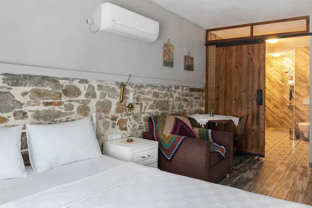 Deluxe Süit, Sıcak Su Küveti, Avlu Manzaralı