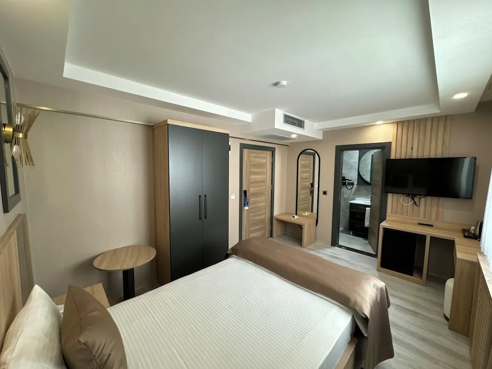 Deluxe Tek Kişilik Oda