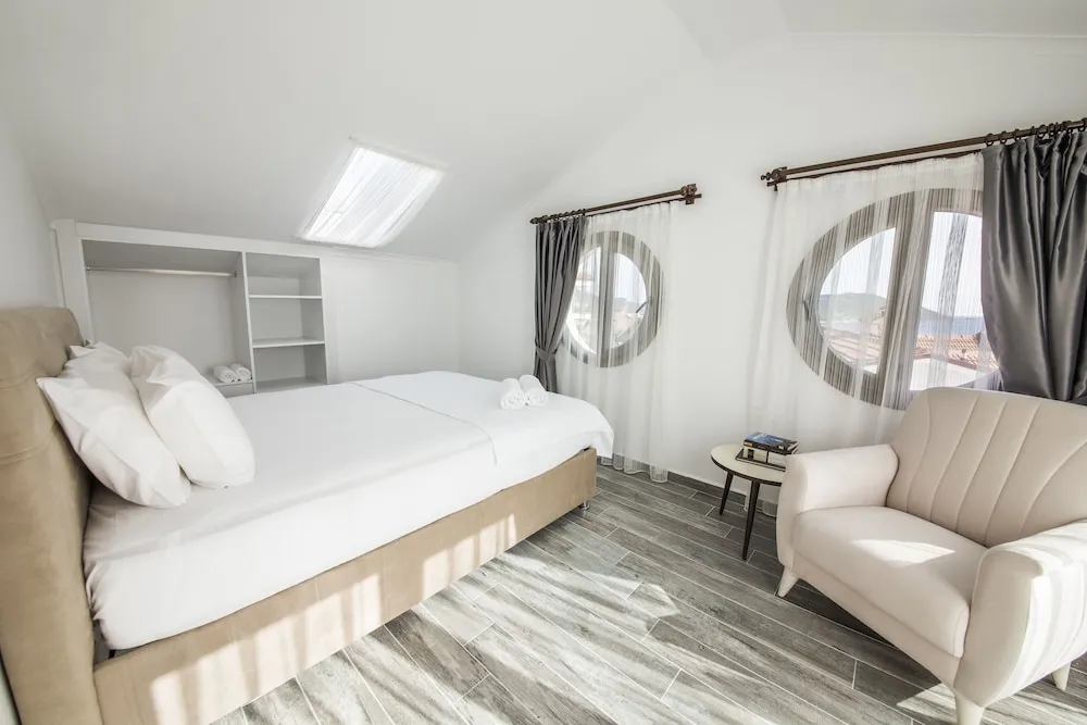 Standard Çatı Katı (Loft)