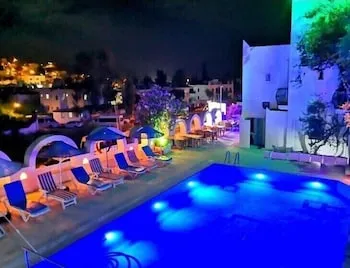 Eski Çeşme Apart Butik Otel