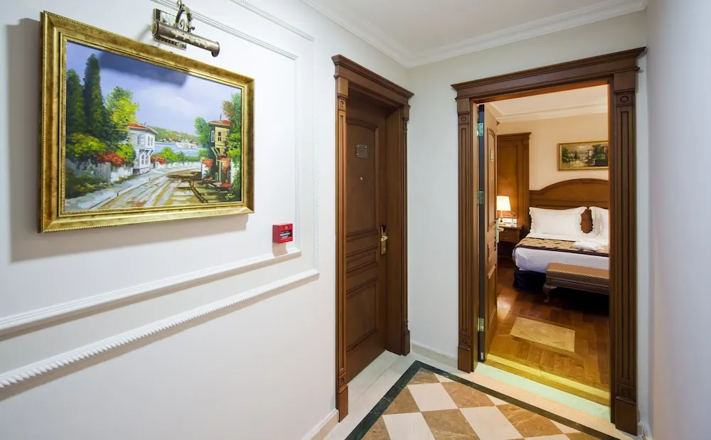 Deluxe Tek Büyük veya İki Ayrı Yataklı Oda