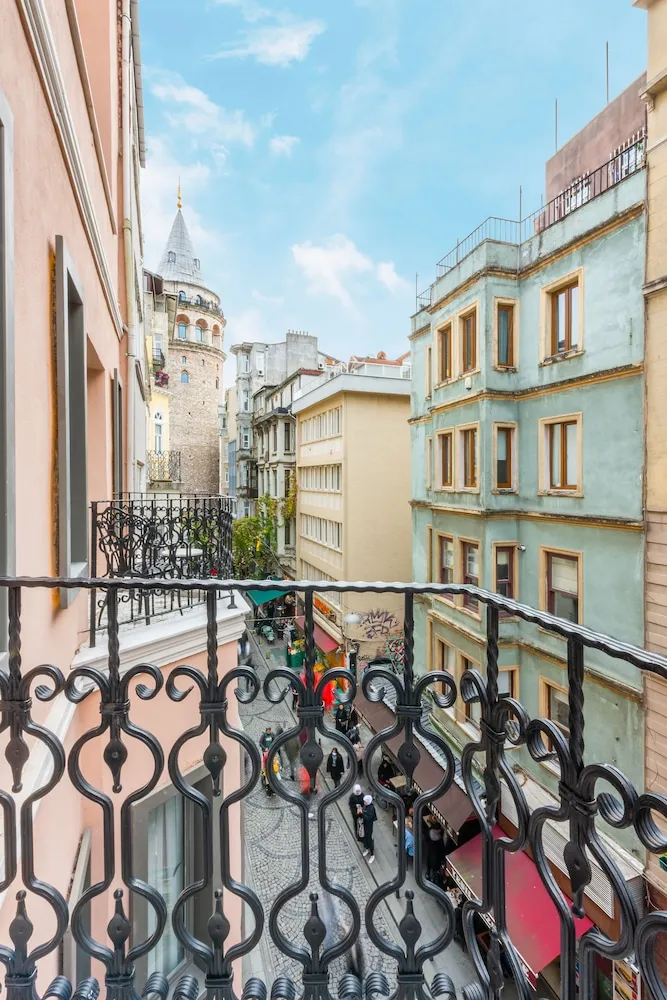 Standard Oda, Balkon