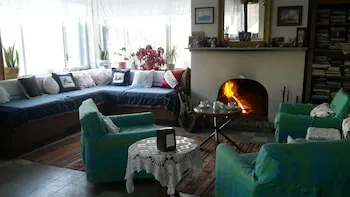 Lipsos Hotel Ata's Place