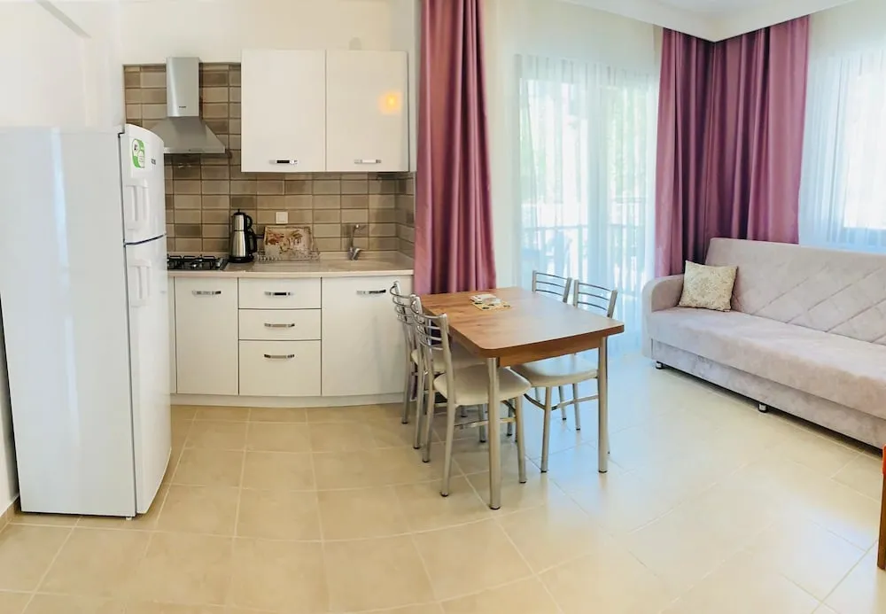 Basic Apart Daire, Balkon