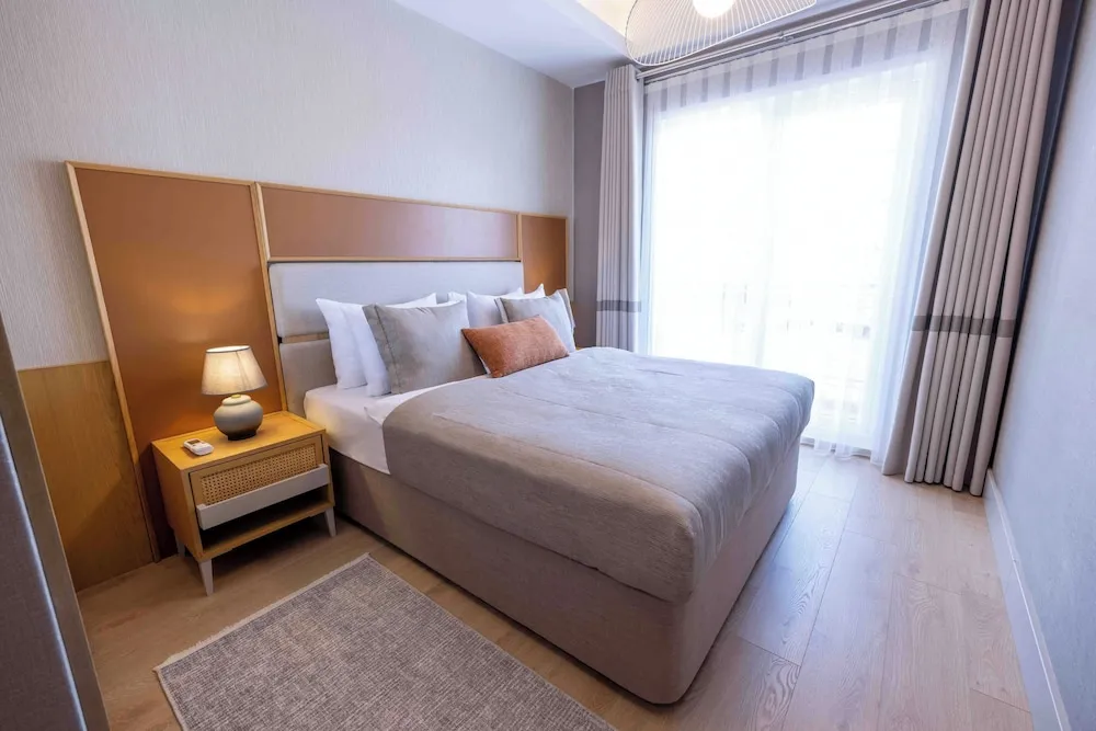 Premium Apart Daire, Bahçe Manzaralı