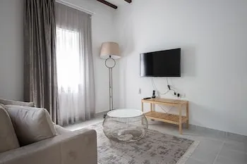 Flag Suites